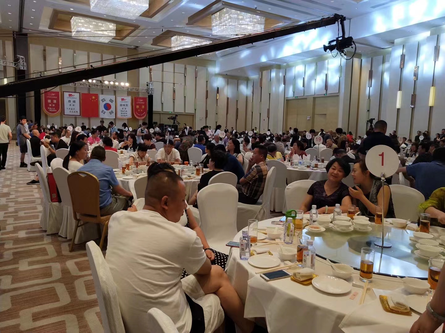 如何选择靠谱的展会同声传译公司